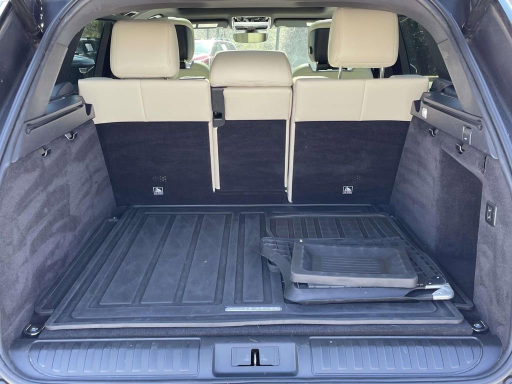 Used 2021 Land Rover Range Rover Sport HSE Dynamic image 9