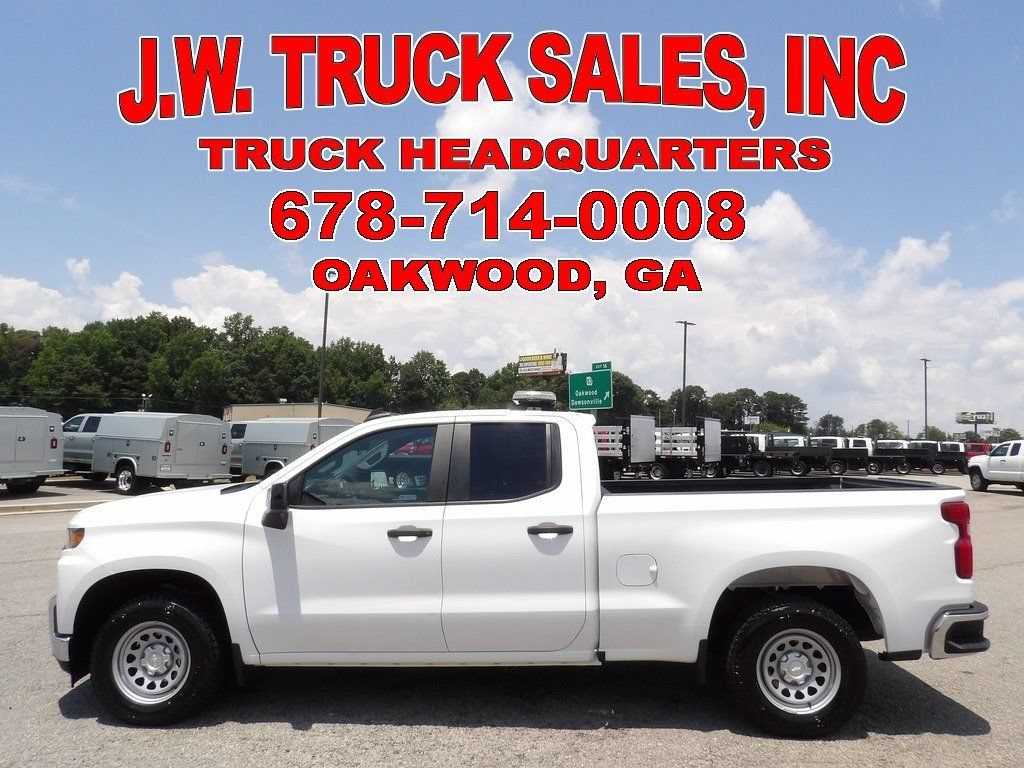 Used 2020 Chevrolet Silverado 1500 W/T w/ WT Safety Package RWD image 2
