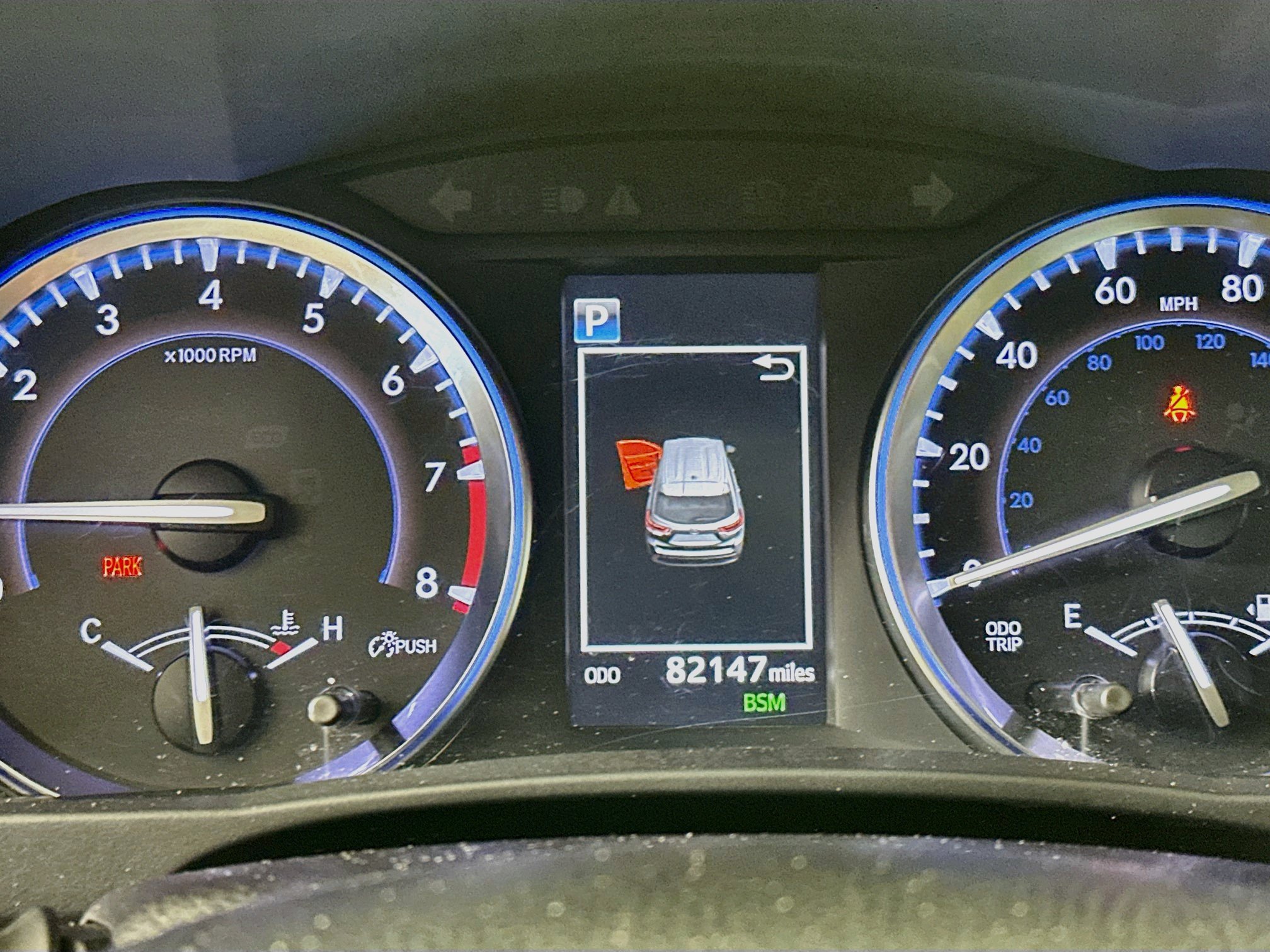 Used 2018 Toyota Highlander XLE FWD image 19