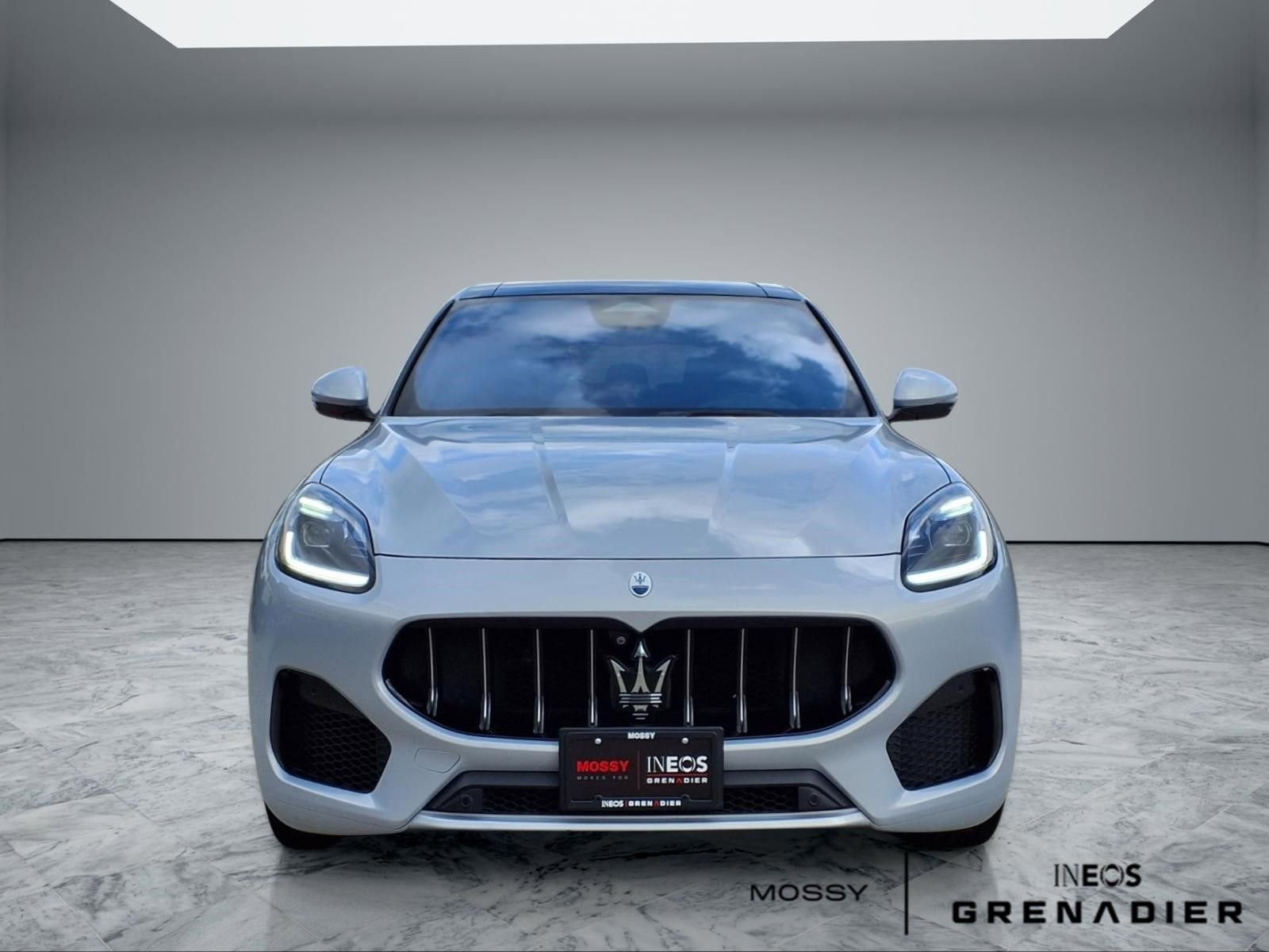 Used 2023 Maserati Grecale GT image 3