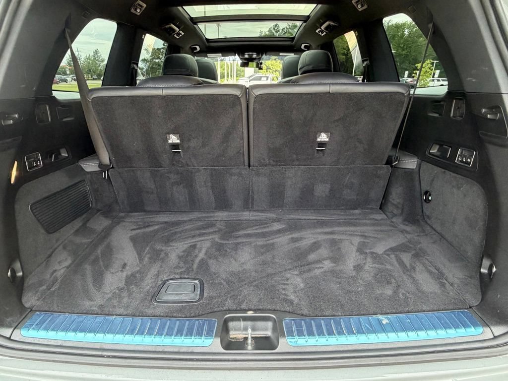 Used 2024 Mercedes-Benz GLS 580 4MATIC image 42