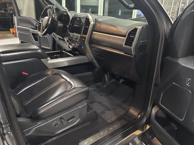 Used 2022 Ford F350 Platinum image 25
