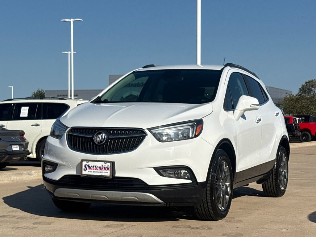 Used 2019 Buick Encore Sport Touring FWD image 3