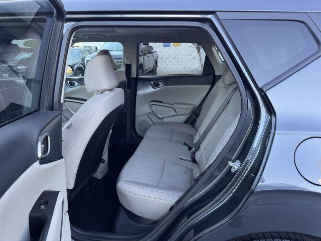 Used 2023 Kia Soul EX FWD image 19
