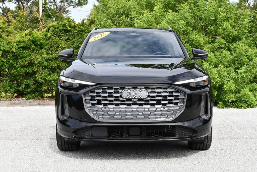 Used 2025 Audi Q5 Prestige AWD/4WD image 37