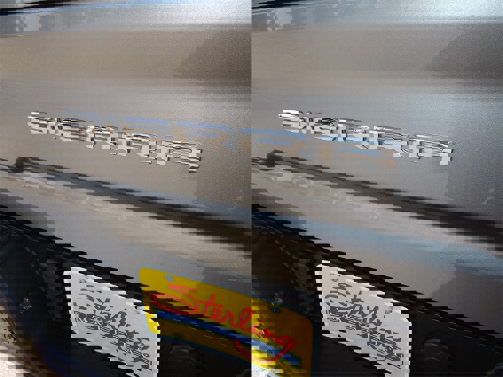 Certified 2025 GMC Sierra 2500 AT4X image 11