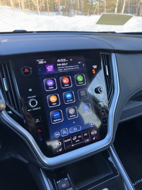 Used 2020 Subaru Outback Premium image 12