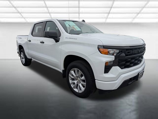 Used 2025 Chevrolet Silverado 1500 Custom RWD image 1