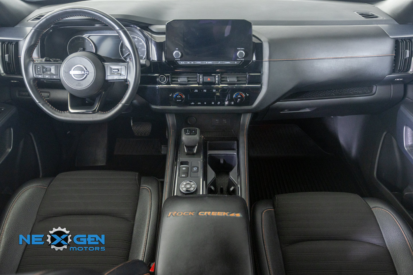 Used 2023 Nissan Pathfinder Rock Creek AWD/4WD image 4