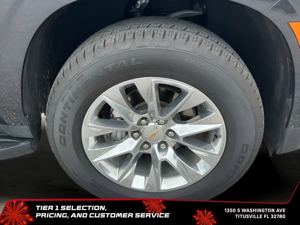 Used 2025 Chevrolet Suburban Premier RWD image 42