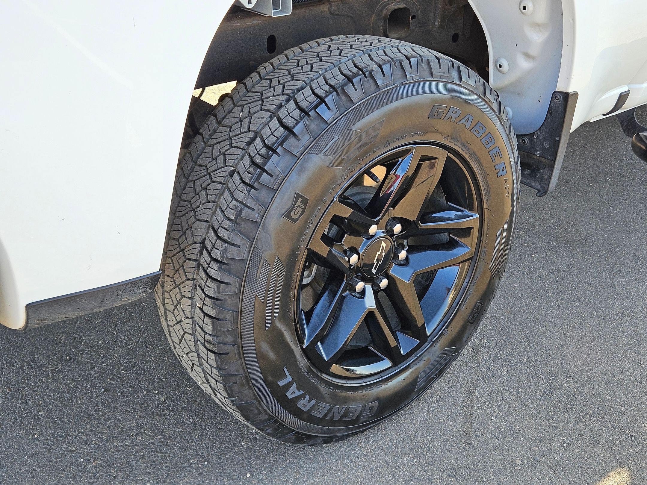 Certified 2022 Chevrolet Silverado 1500 LT Trail Boss w/ Convenience Package II AWD/4WD image 13