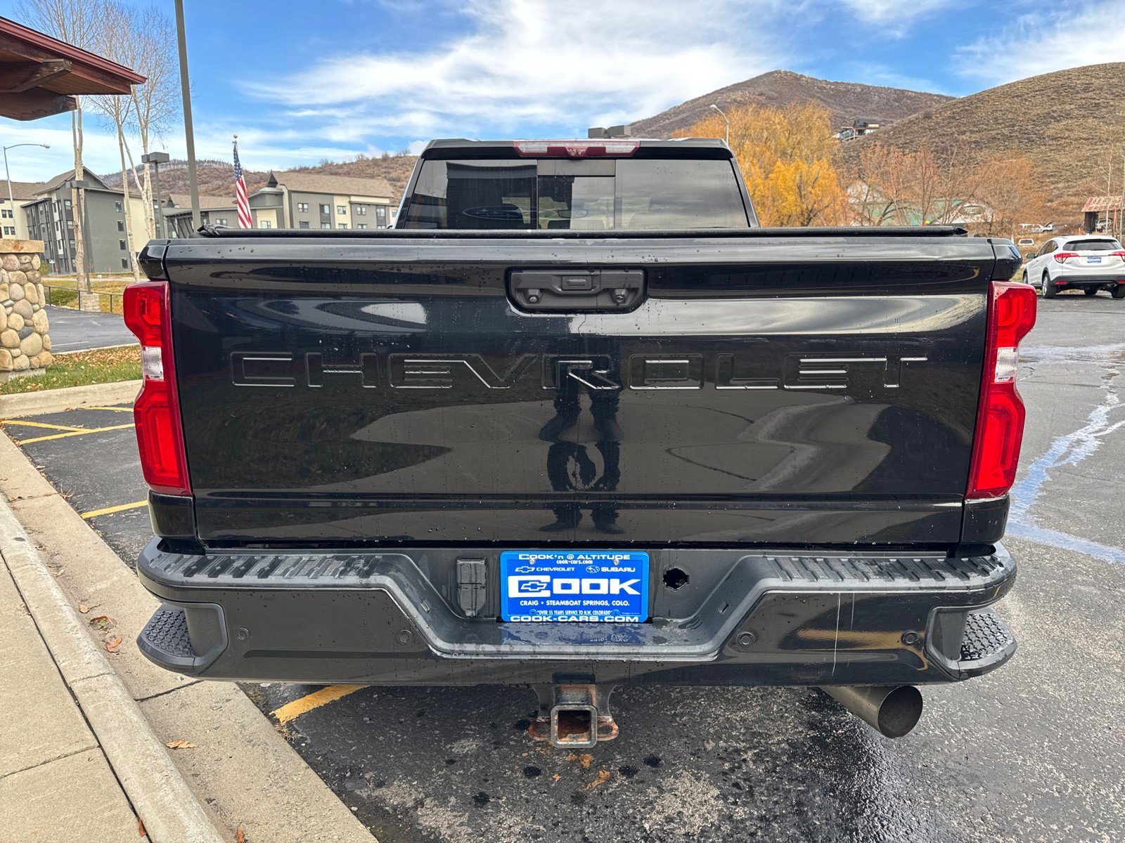 Used 2020 Chevrolet Silverado 2500 High Country w/ Z71 Off-Road Package image 9