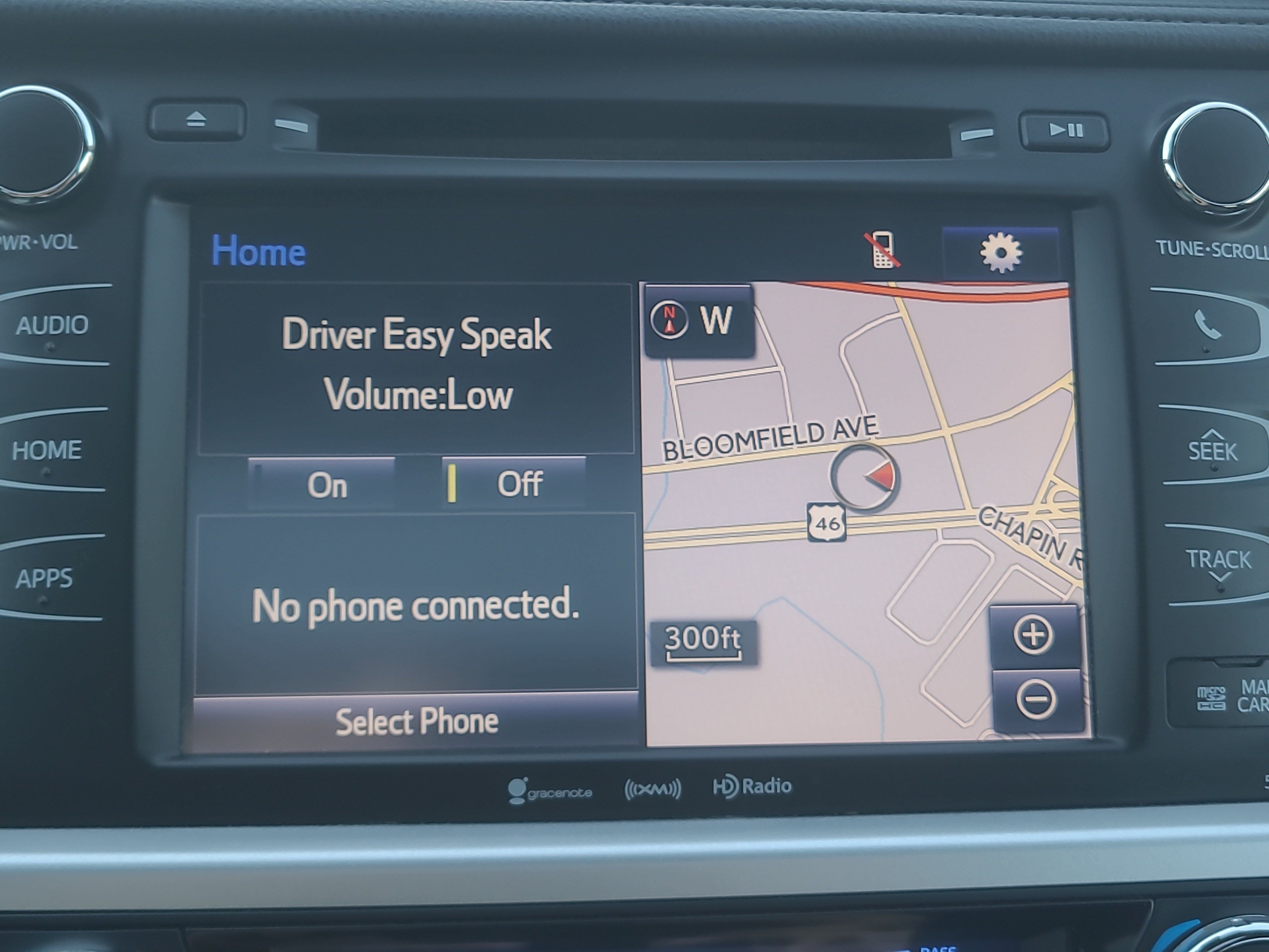 Used 2019 Toyota Highlander XLE AWD/4WD image 25