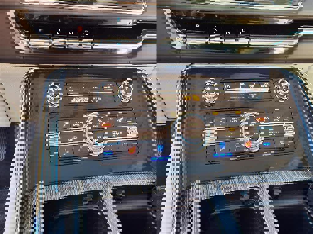 Used 2018 Lincoln Navigator Black Label image 22