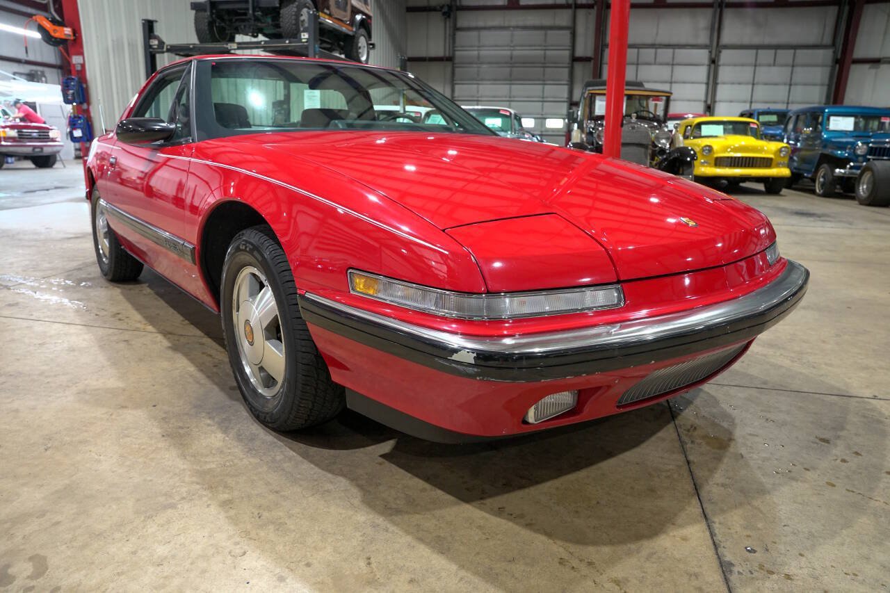 Used 1988 Buick Reatta Coupe FWD image 12