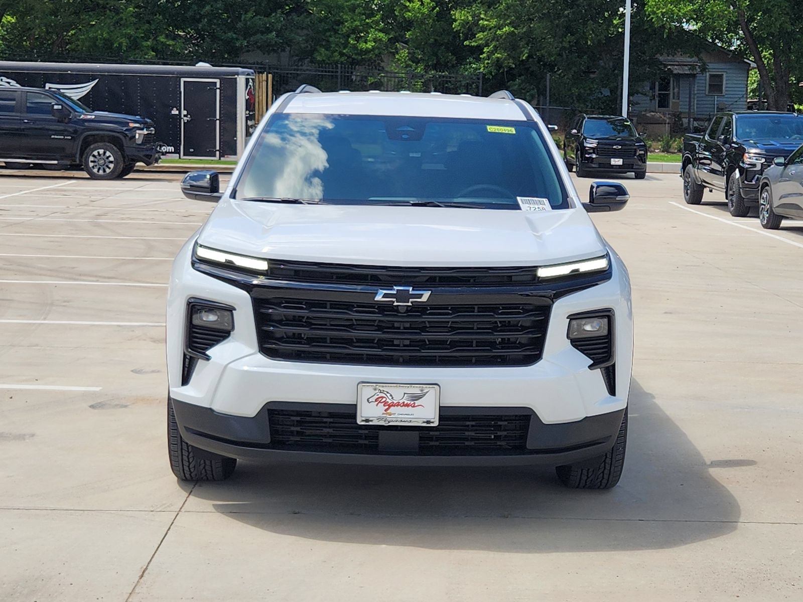 New 2026 Chevrolet Traverse LT w/ Midnight/Sport Edition FWD image 6