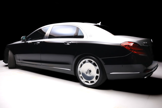 Used 2018 Mercedes-Benz Maybach S 560 4MATIC image 22