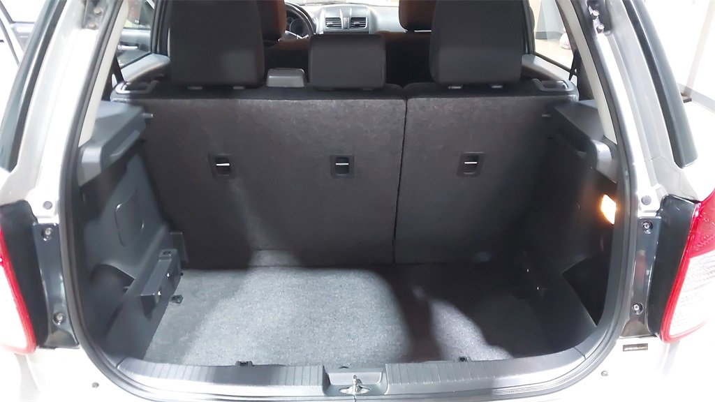 Used 2011 Suzuki SX4 AWD Hatchback image 22