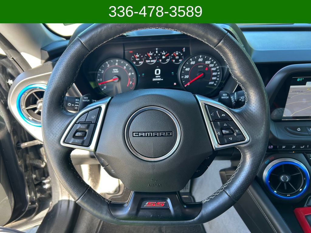 Used 2018 Chevrolet Camaro SS RWD image 11