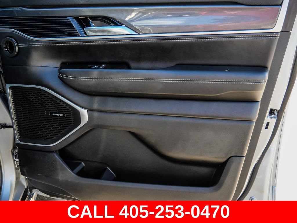 Used 2023 Jeep Wagoneer 4WD w/ Convenience Group I image 20