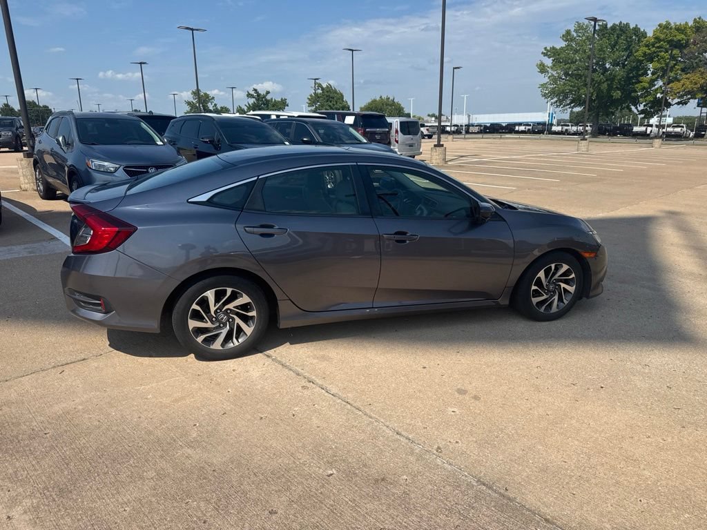 Used 2016 Honda Civic EX image 7