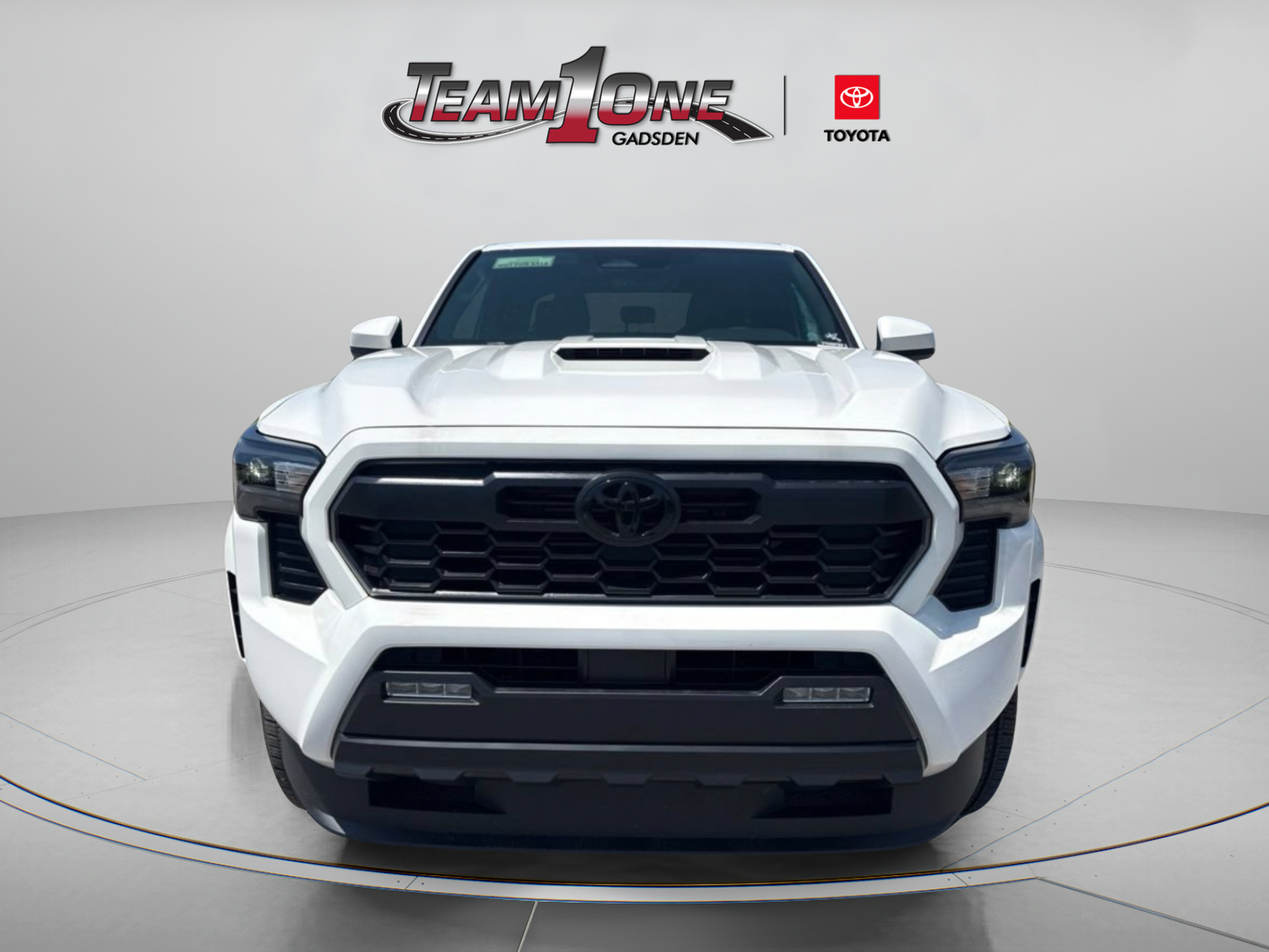 Certified 2026 Toyota Tacoma TRD Sport AWD/4WD image 4
