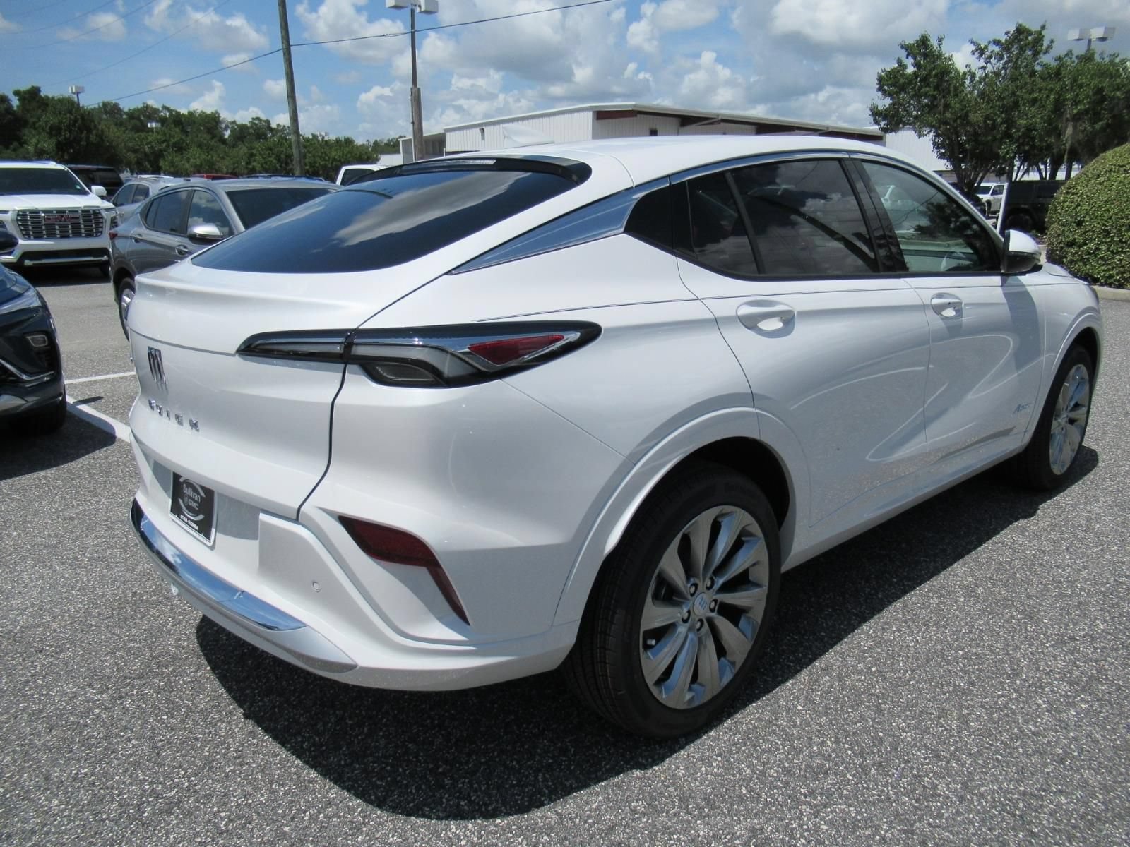 New 2026 Buick Envista Sport Touring FWD image 7