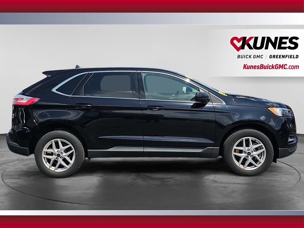Used 2024 Ford Edge SEL AWD/4WD image 12