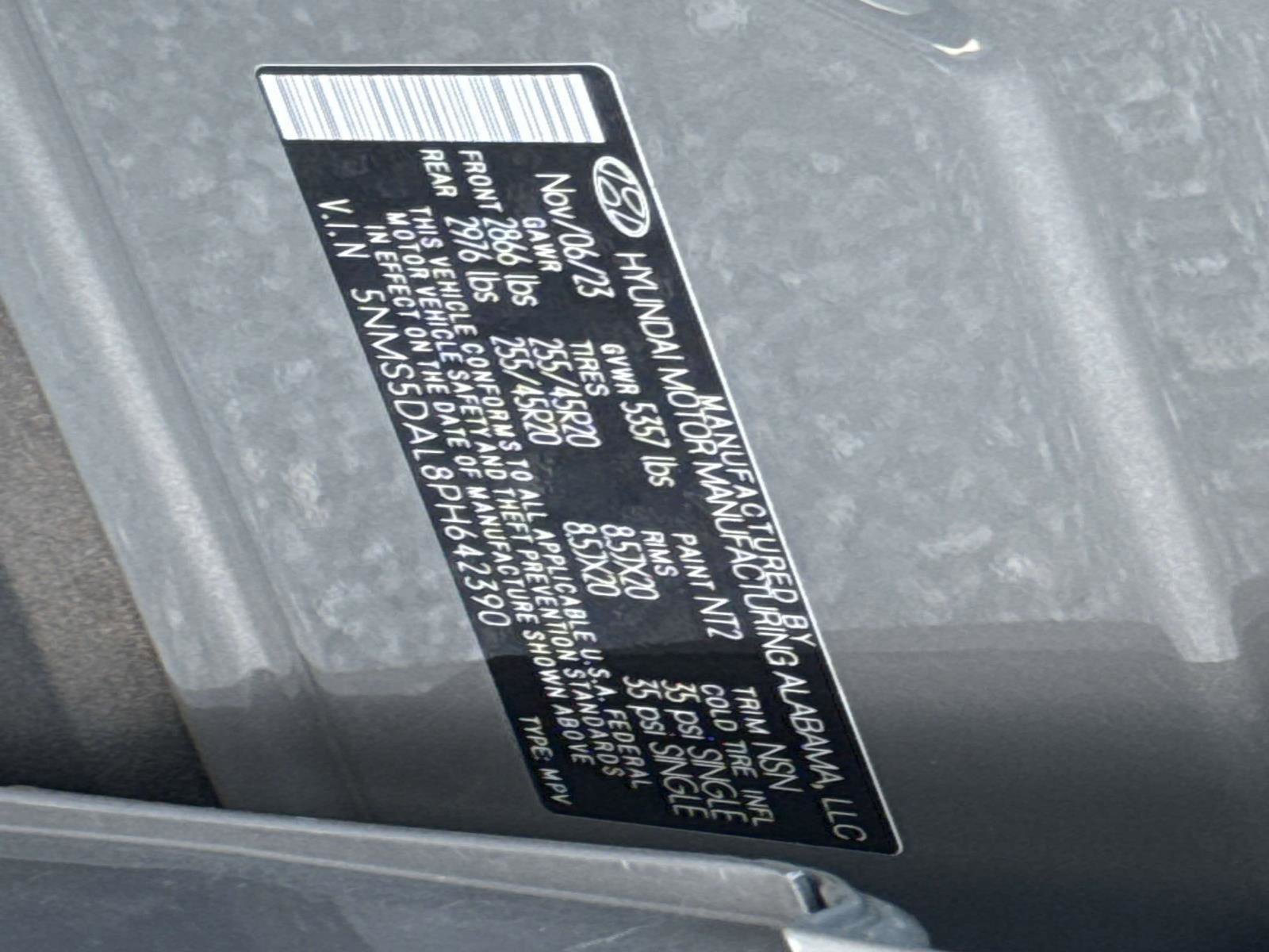 Certified 2023 Hyundai Santa Fe Calligraphy w/ Cargo Package AWD/4WD image 31