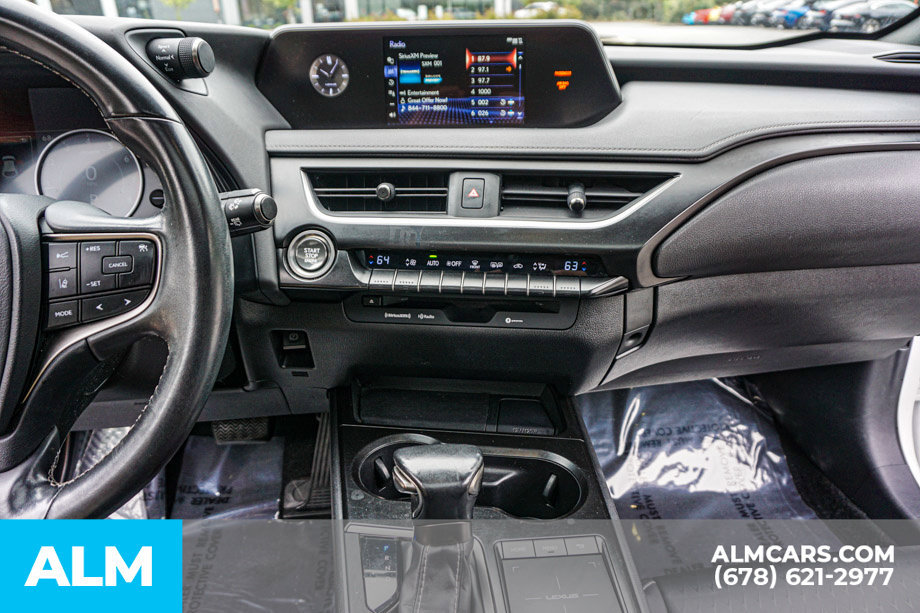 Used 2020 Lexus UX 200 w/ Accessory Package 2 FWD image 37