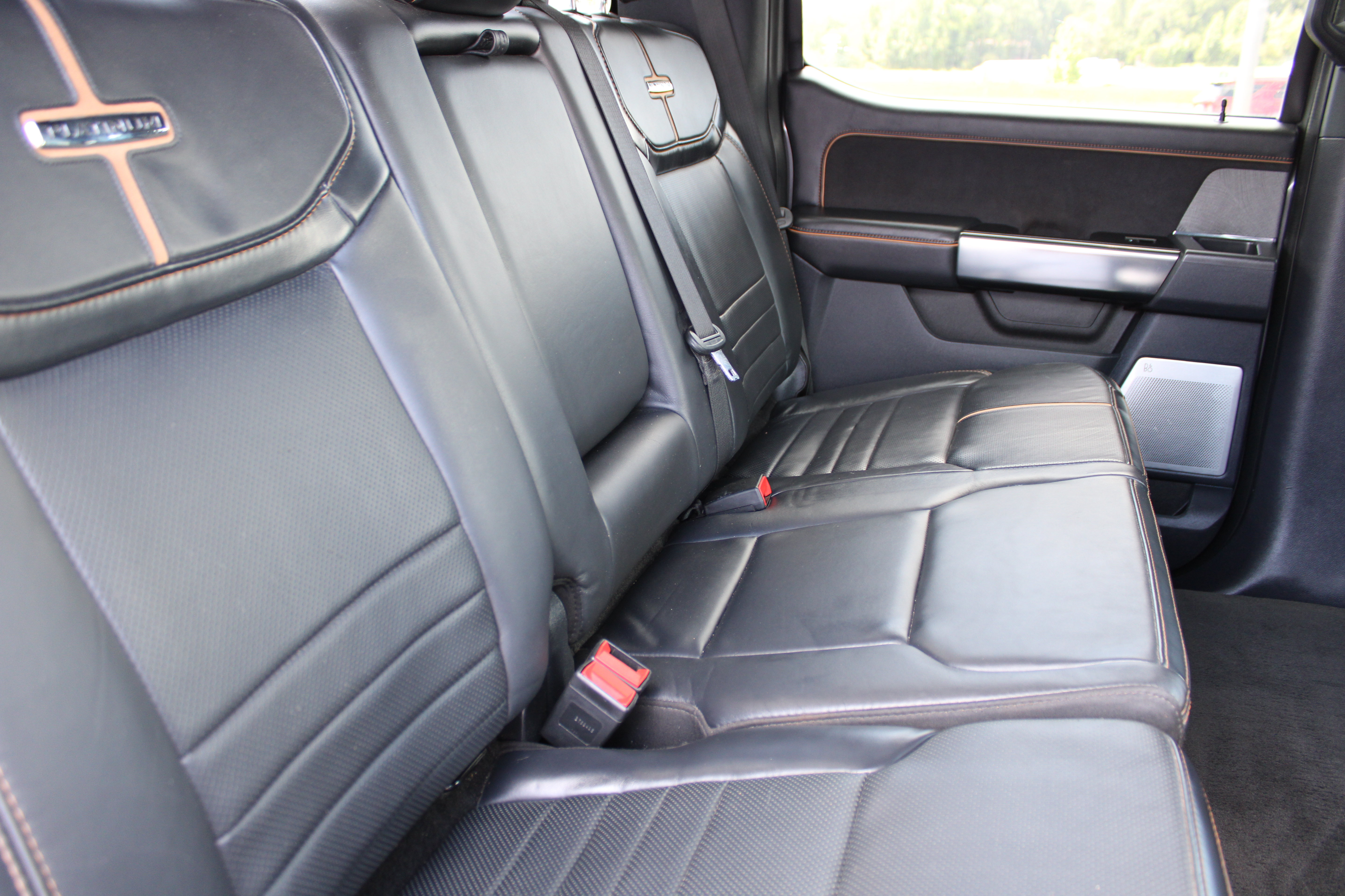 Used 2024 Ford F350 Platinum w/ FX4 Off-Road Package AWD/4WD image 15