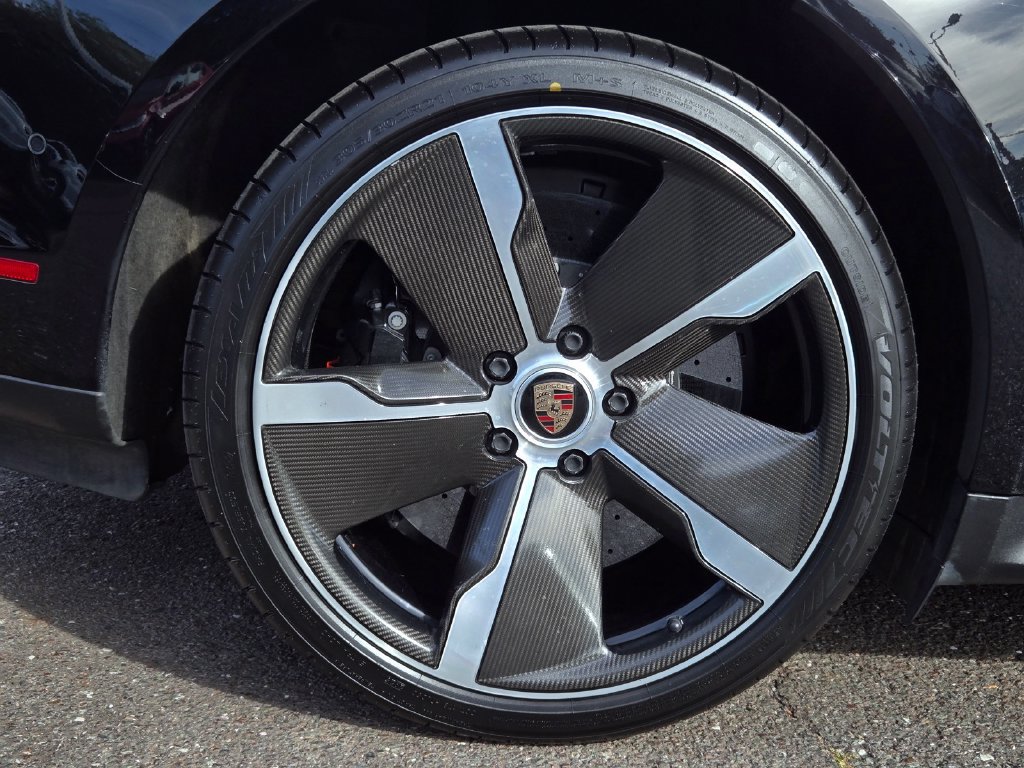 Used 2022 Porsche Taycan Turbo S w/ Premium Package AWD/4WD image 10