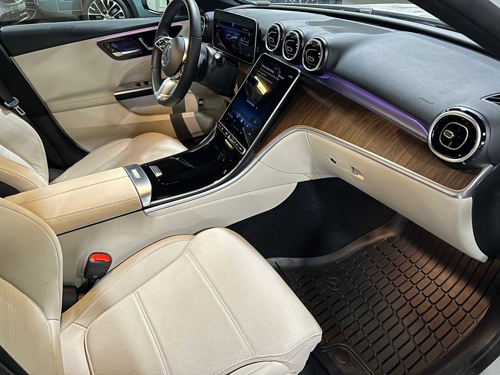 Certified 2025 Mercedes-Benz C 300 4MATIC Sedan image 11