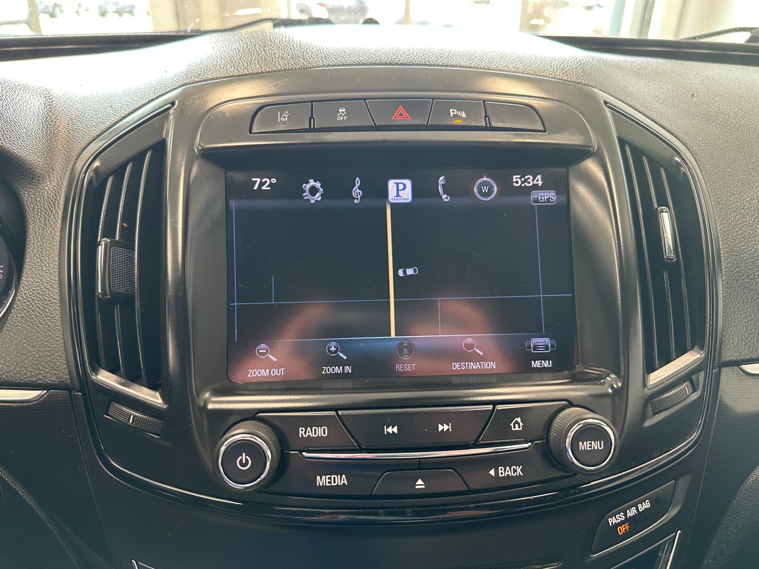 Used 2014 Buick Regal Premium w/ Driver Confidence Package #1 FWD image 17