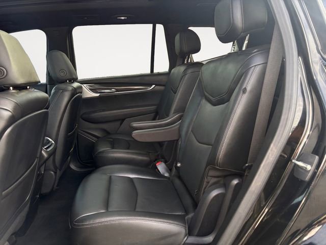 Used 2022 Cadillac XT6 Sport AWD/4WD image 13