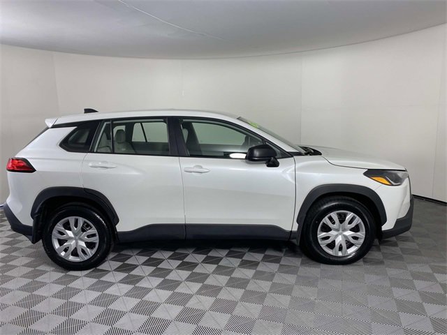 Used 2023 Toyota Corolla Cross L image 10