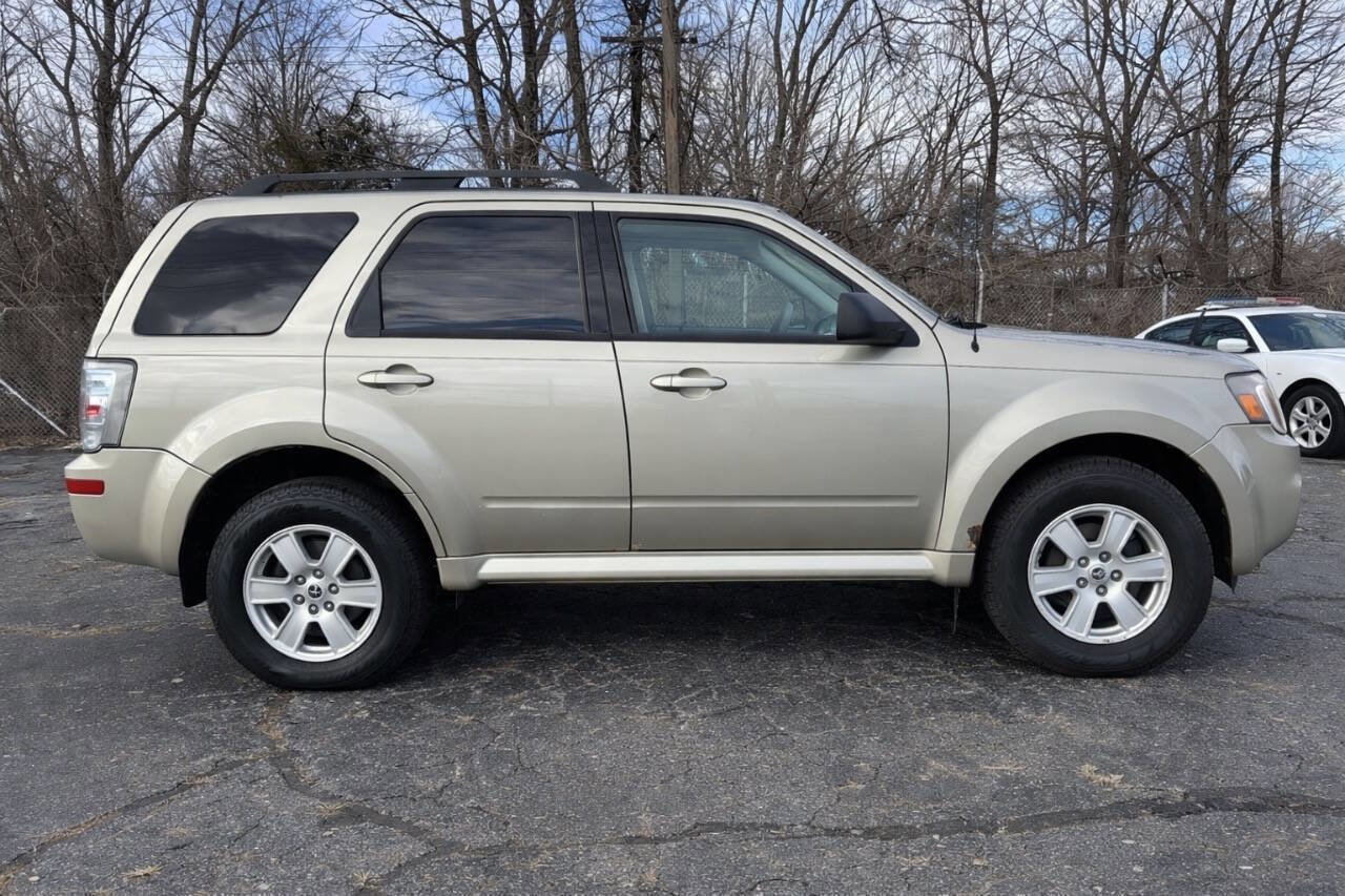 Used 2010 Mercury Mariner 4WD image 6