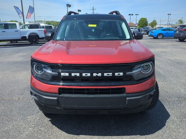 Used 2023 Ford Bronco Sport Outer Banks w/ Tech Package AWD/4WD image 3