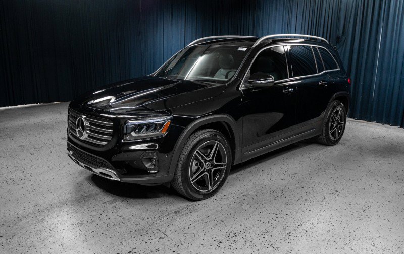New 2026 Mercedes-Benz GLB 250 4MATIC image 1