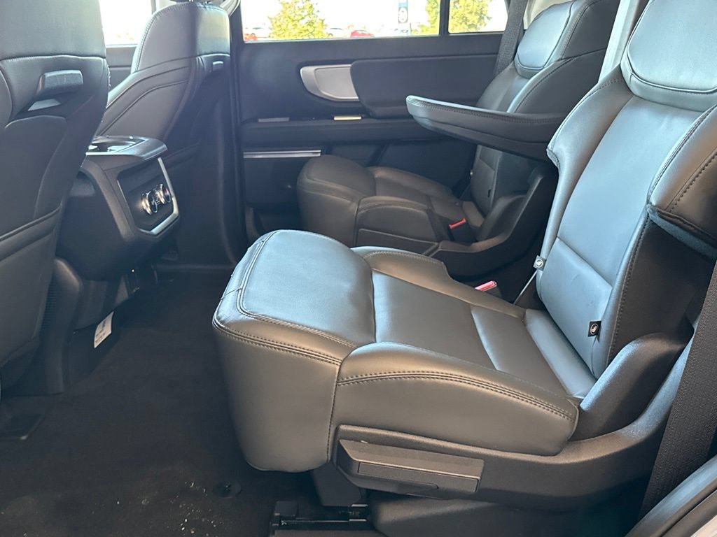 New 2026 Ford Expedition Active AWD/4WD image 27