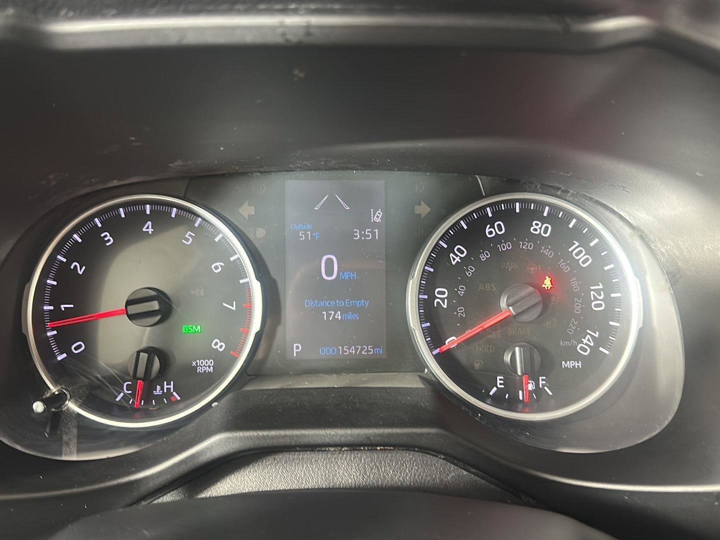 Used 2020 Toyota RAV4 XLE w/ Convenience Package image 7