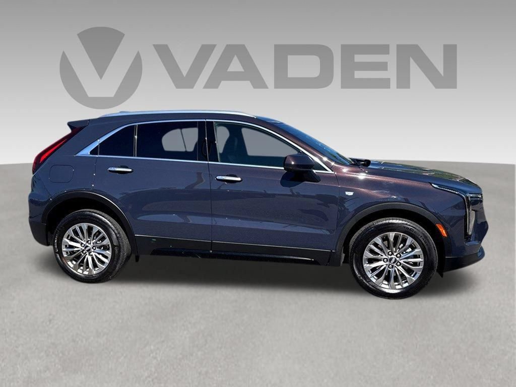 Used 2025 Cadillac XT4 Premium Luxury AWD/4WD image 25