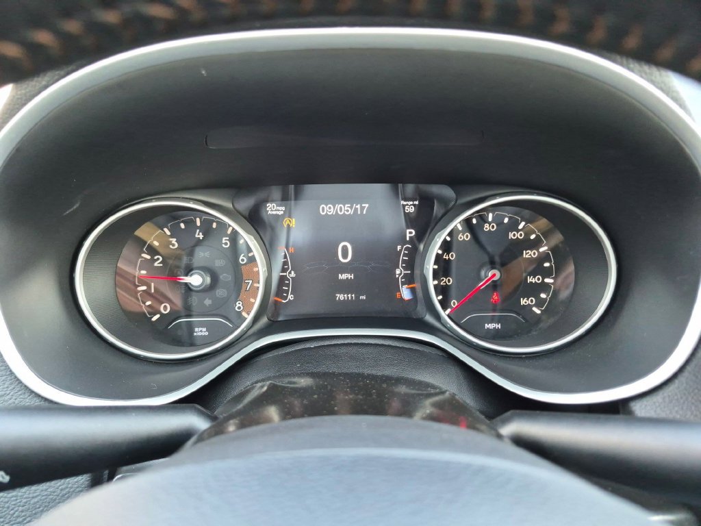 Used 2019 Jeep Compass Latitude w/ Popular Equipment Group AWD/4WD image 14