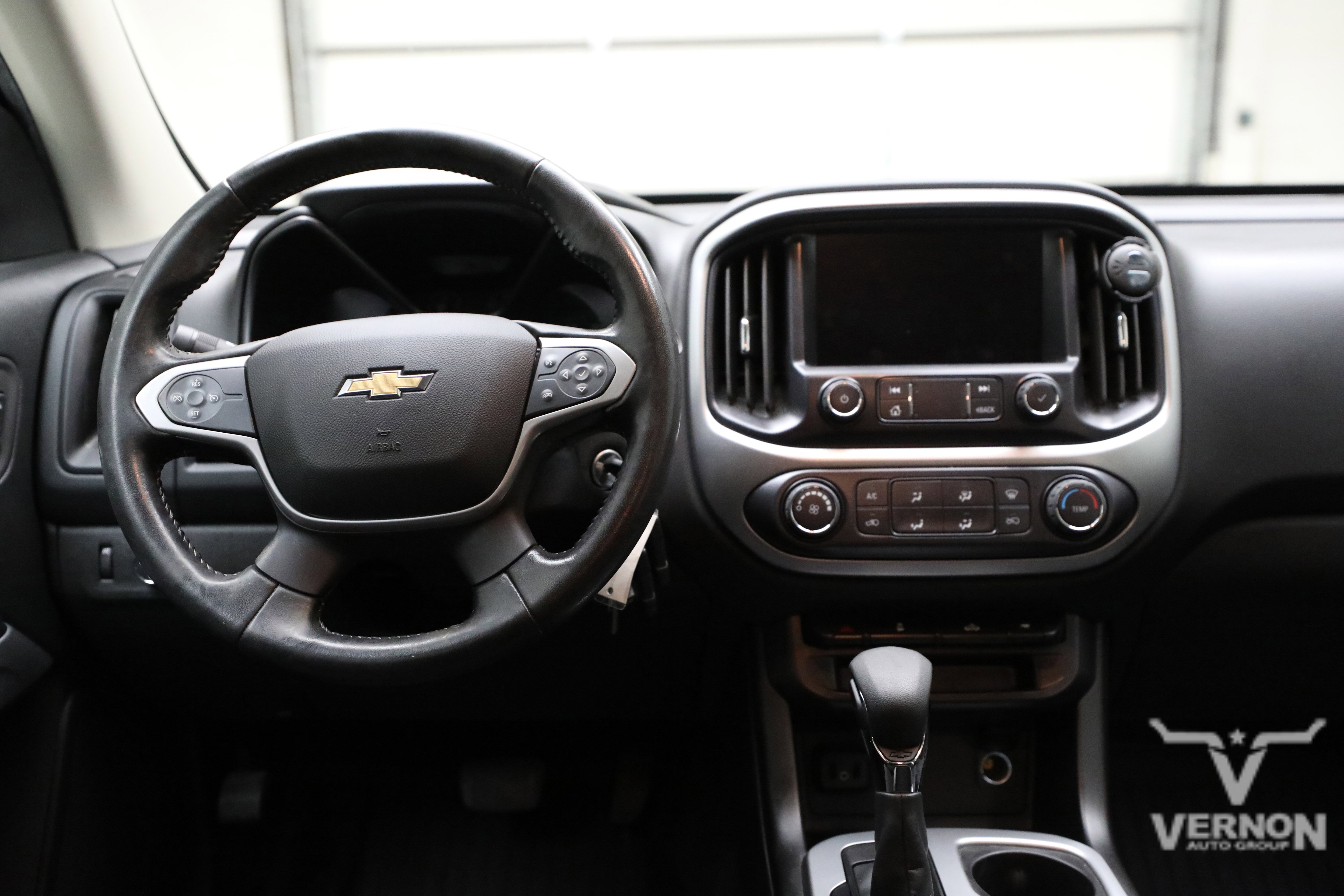 Used 2022 Chevrolet Colorado LT RWD image 19