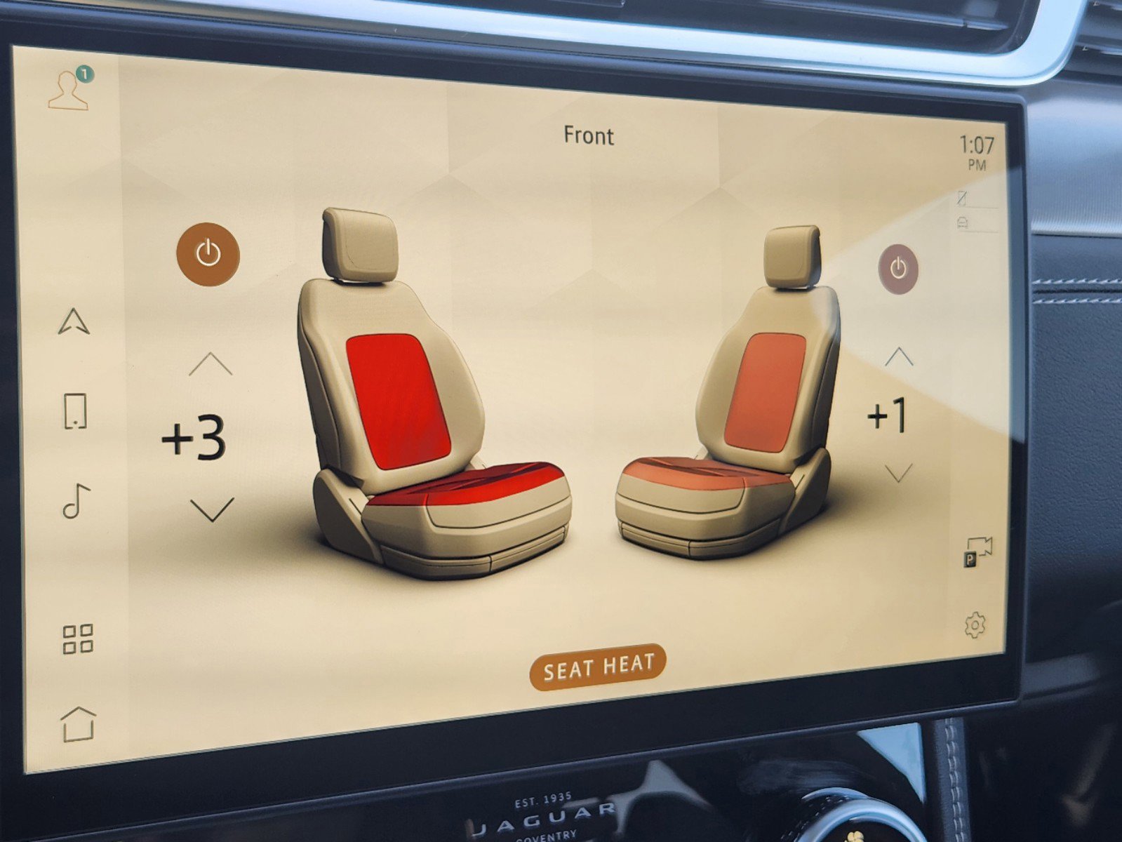 New 2025 Jaguar F-PACE R-Dynamic S image 29