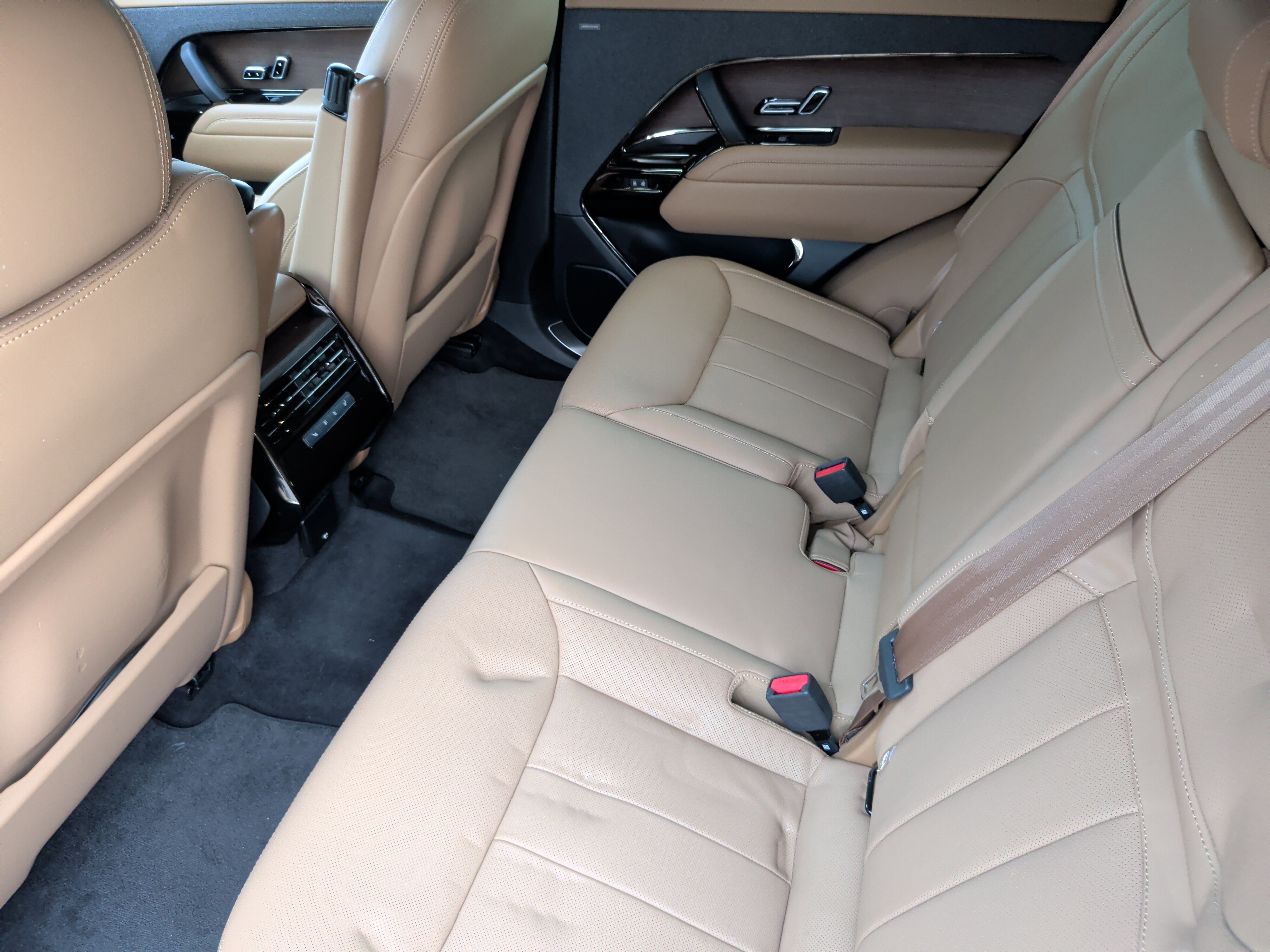 Used 2023 Land Rover Range Rover Sport SE image 36