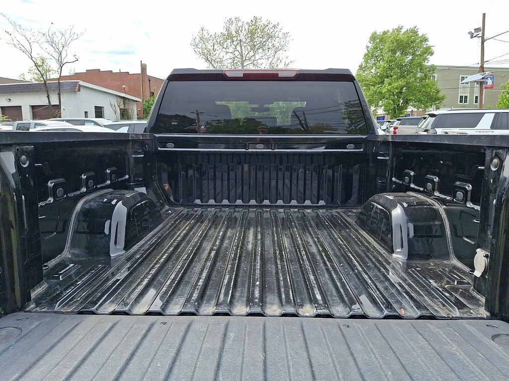 Used 2022 Chevrolet Silverado 1500 Custom AWD/4WD image 27