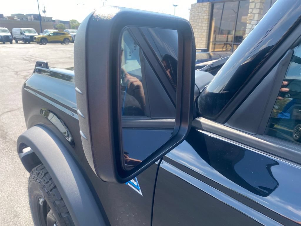Certified 2023 Ford Bronco Black Diamond AWD/4WD image 12