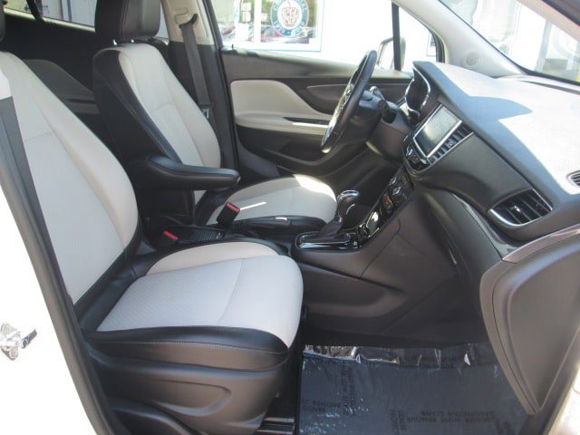 Used 2019 Buick Encore Preferred AWD/4WD image 14
