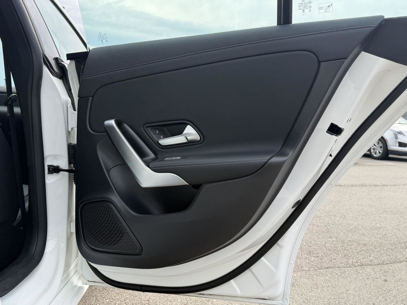 Used 2025 Mercedes-Benz CLA 250 4MATIC image 50